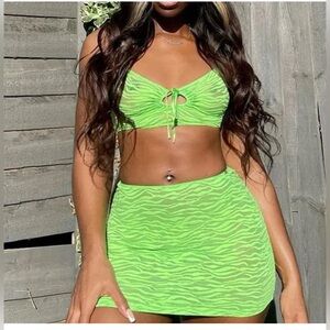 Savage X Fenty lime green animal print lingerie set NWT size XS